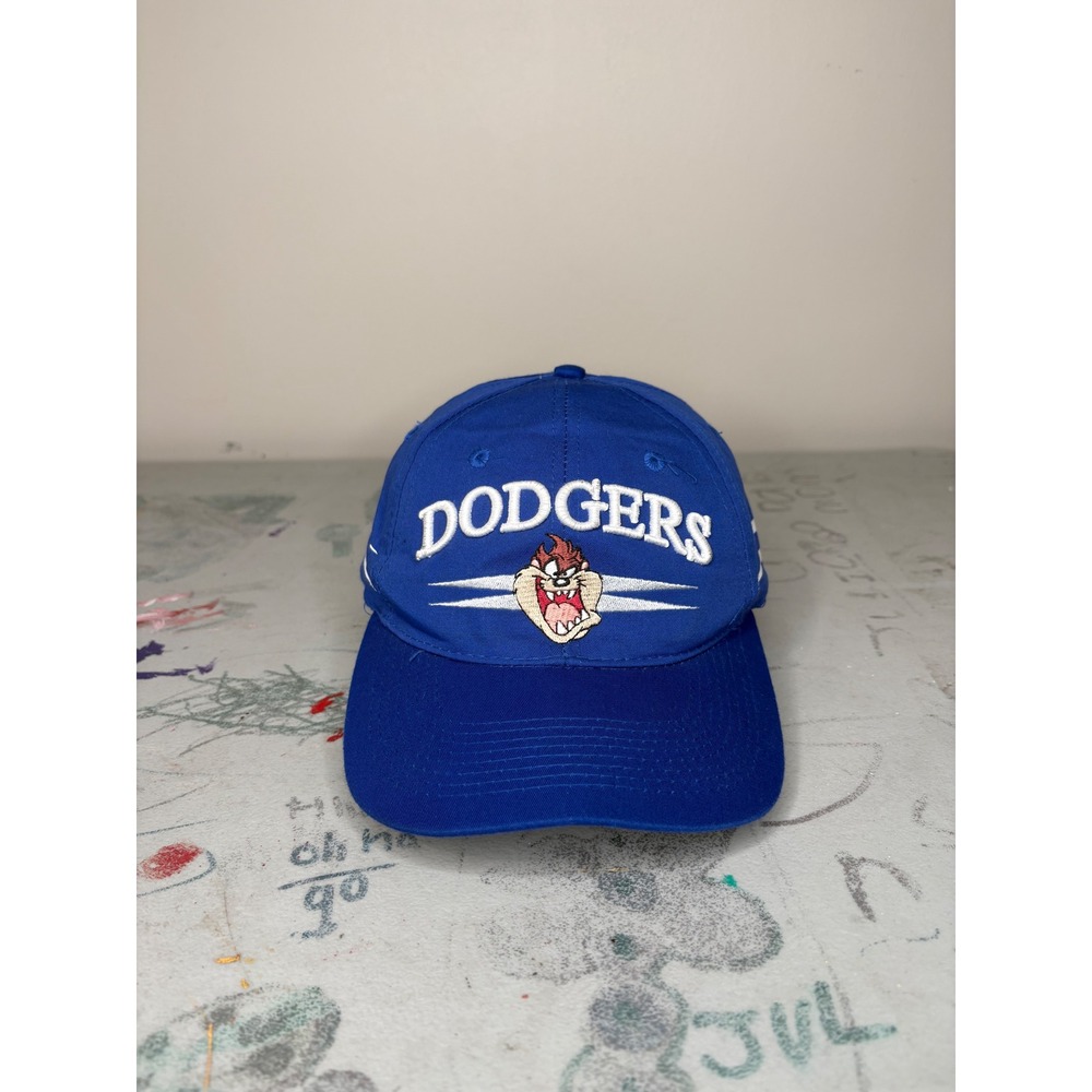 Vintage 1996 Los Angeles Dodgers Taz Looney Tunes Hat Drew Pearson Snapback Blue